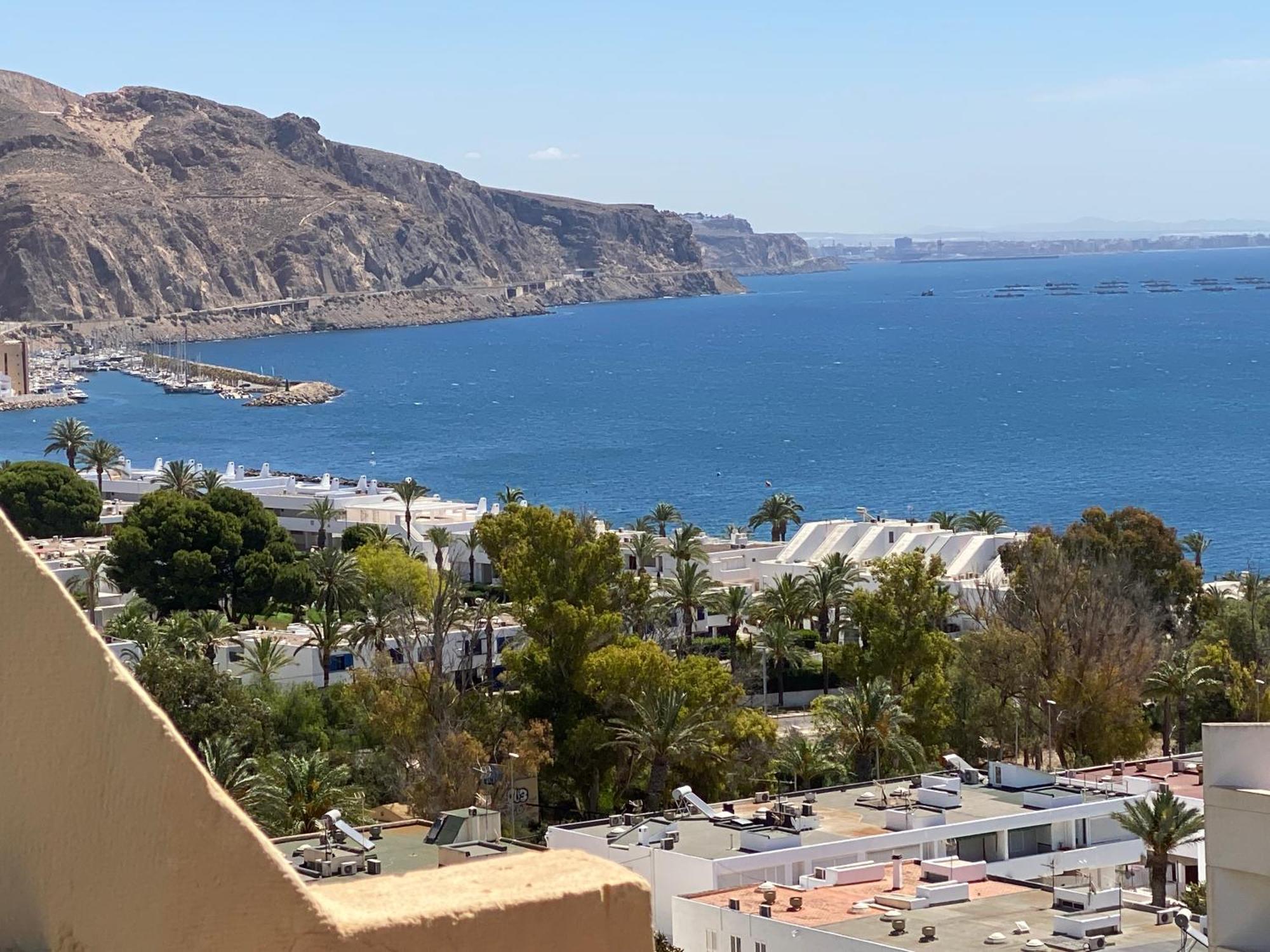 El Palmeral Aguadulce